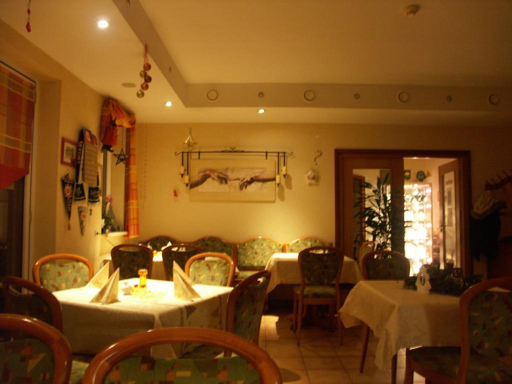 沃尔德菲尔森酒店 Lichtenfels-Sachsenberg 外观 照片
